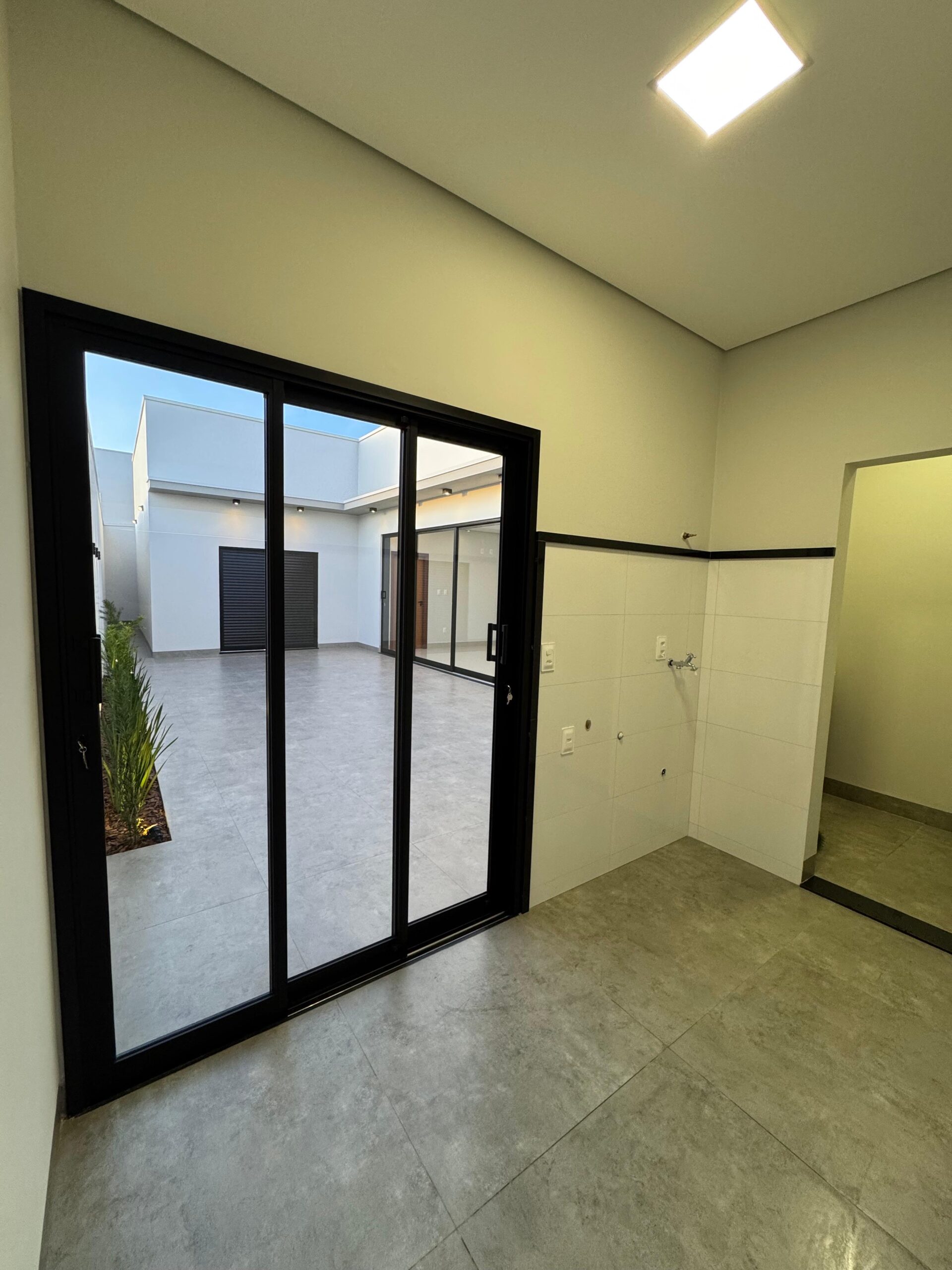 Casa Gran ville – Araguari – MG