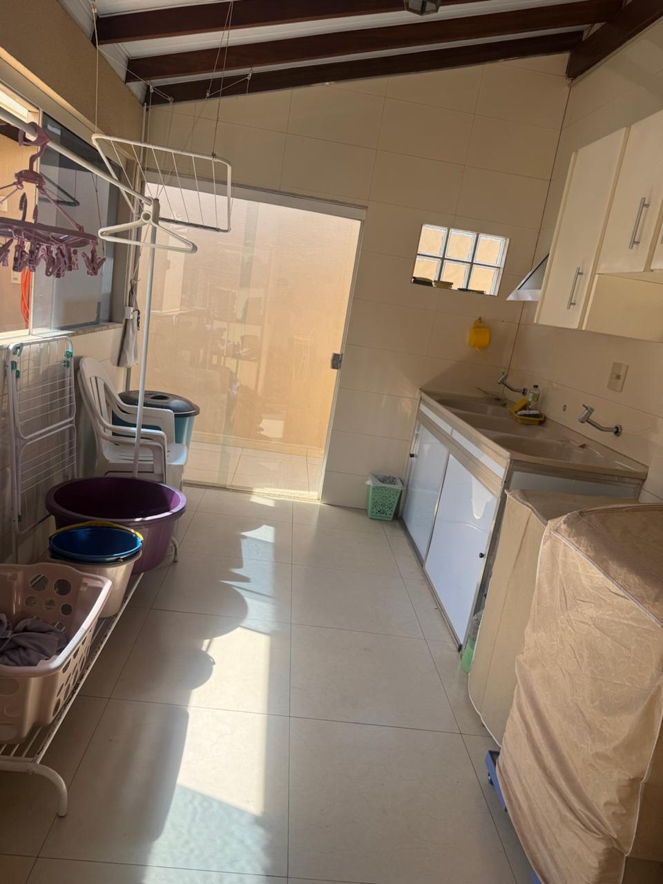 Casa Interlagos 1 com Piscina – Araguari – MG