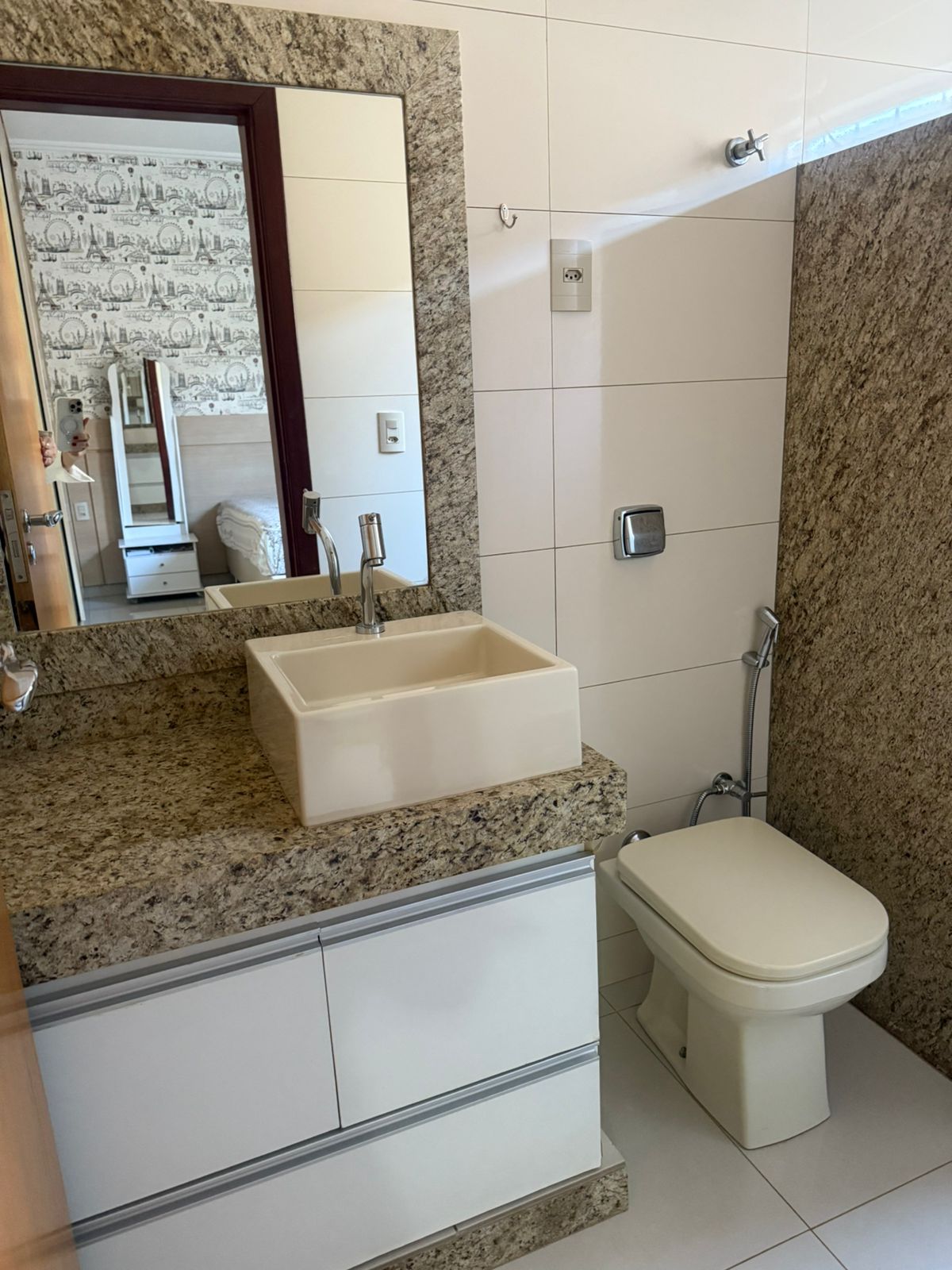 Casa Interlagos 1 com Piscina – Araguari – MG