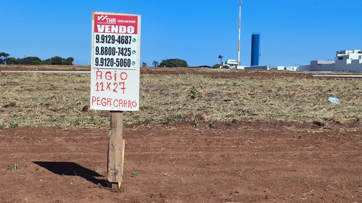 Terreno 11×27(297m²) Interlagos 4 – Araguari – MG