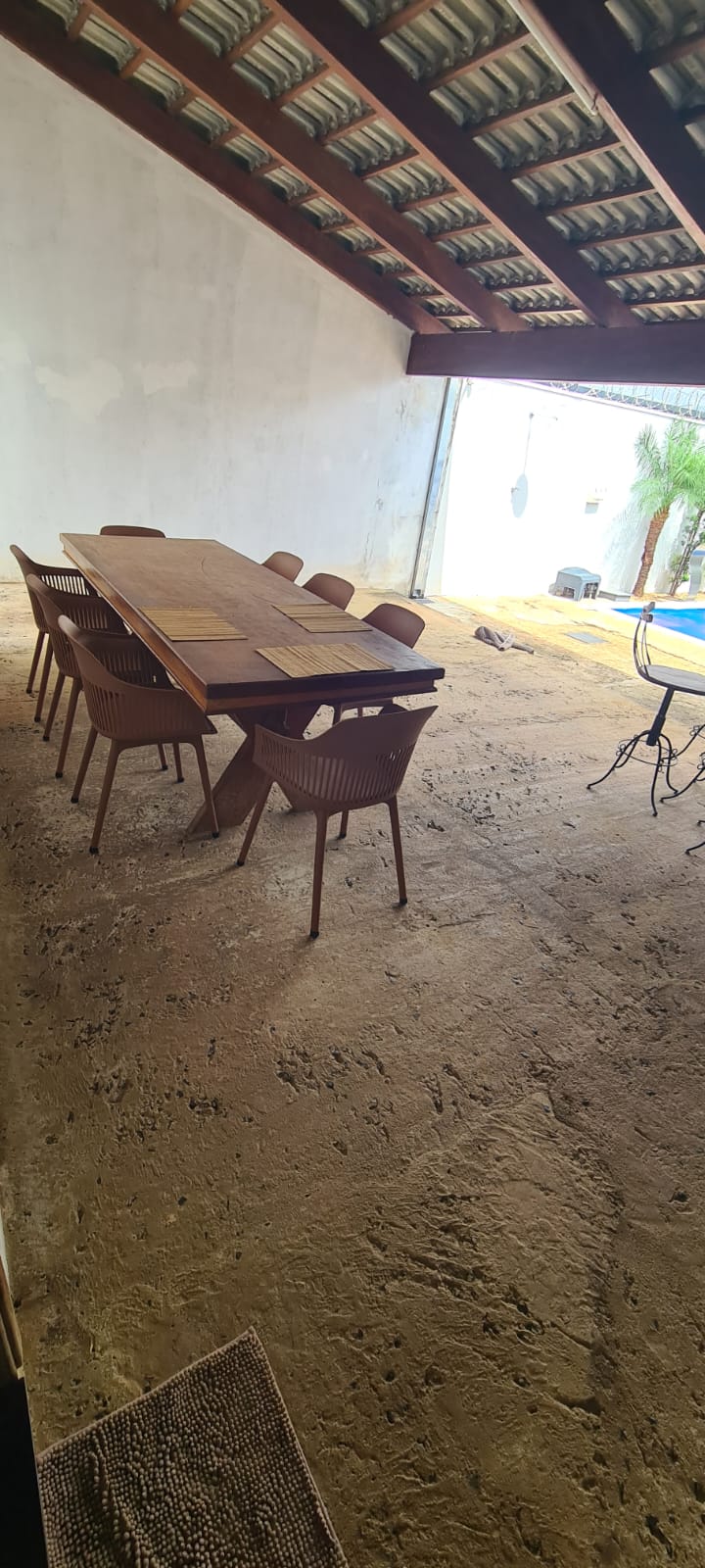 Casa com piscina Interlagos 2 – Araguari – MG