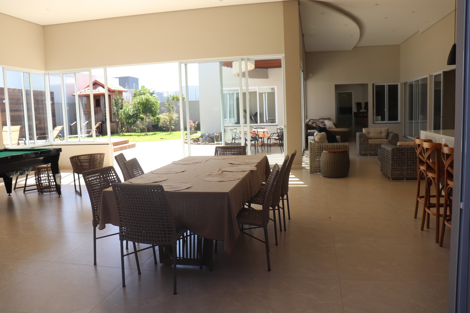 Casa 750m² – Bairro Santiago – Araguari – MG