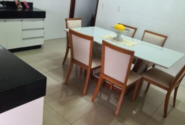 Casa com piscina Interlagos 2 – Araguari – MG