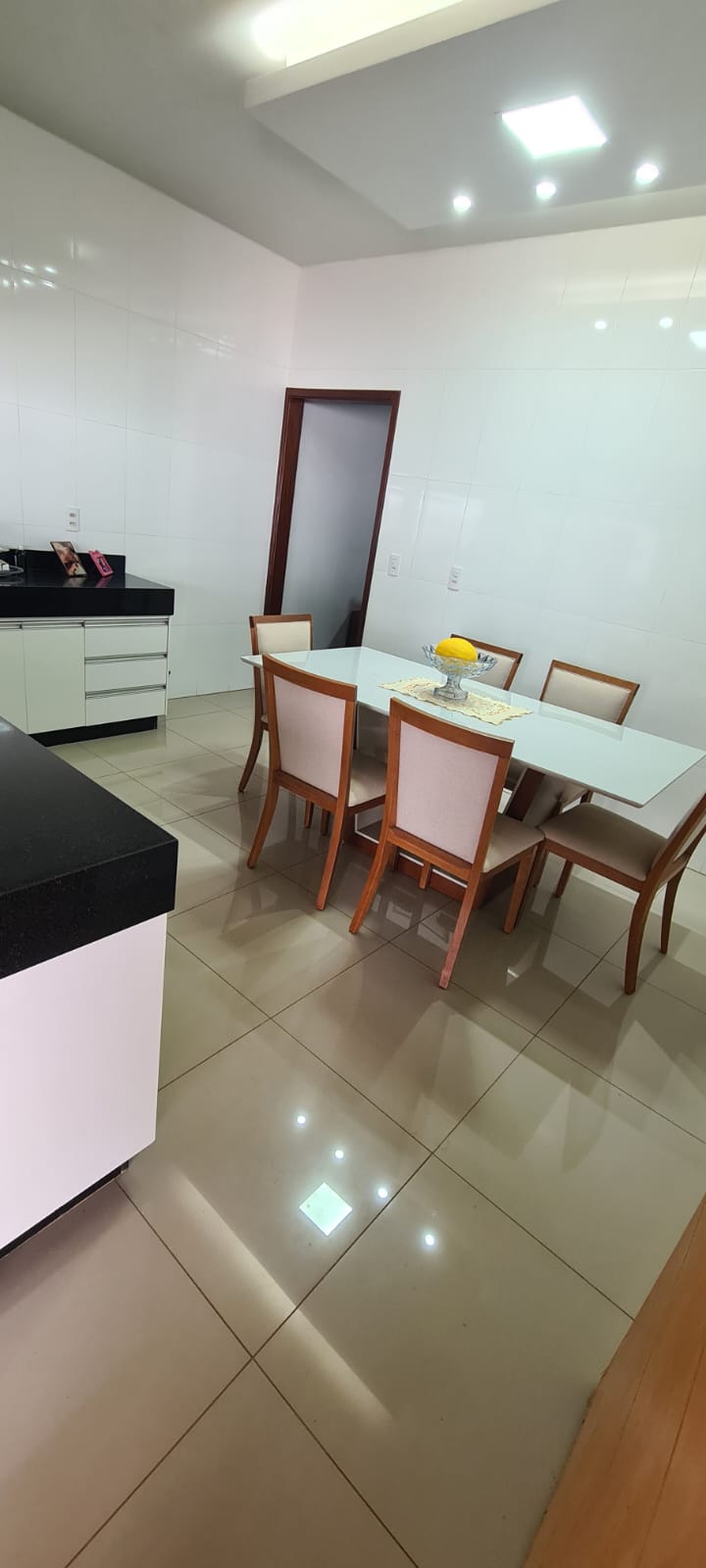 Casa com piscina Interlagos 2 – Araguari – MG