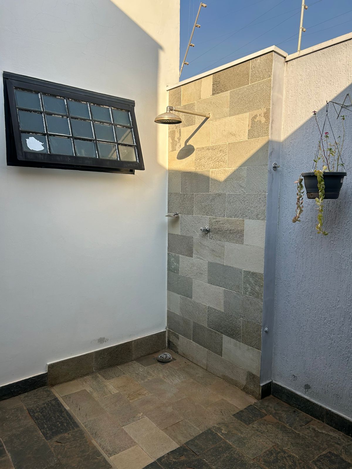 Casa 250m² – Bairro Bosque – Araguari MG