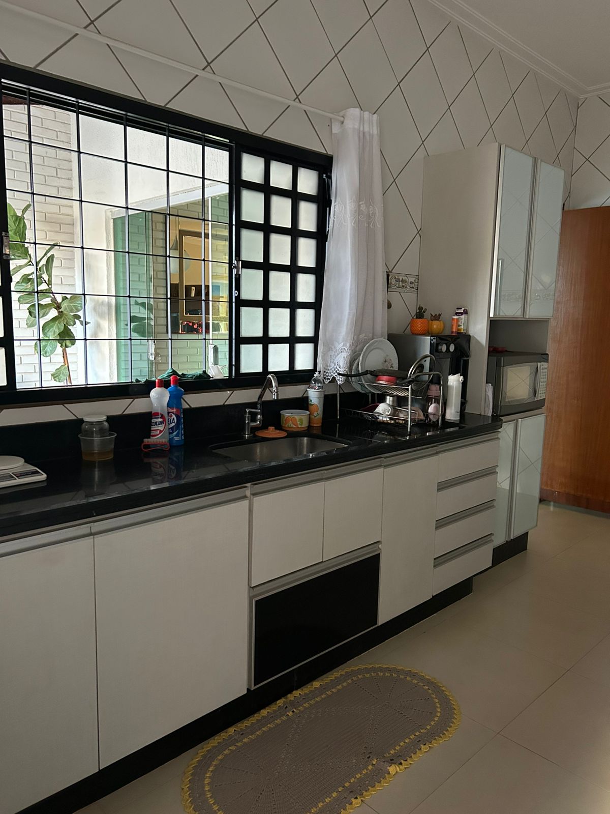 Casa 250m² – Bairro Bosque – Araguari MG