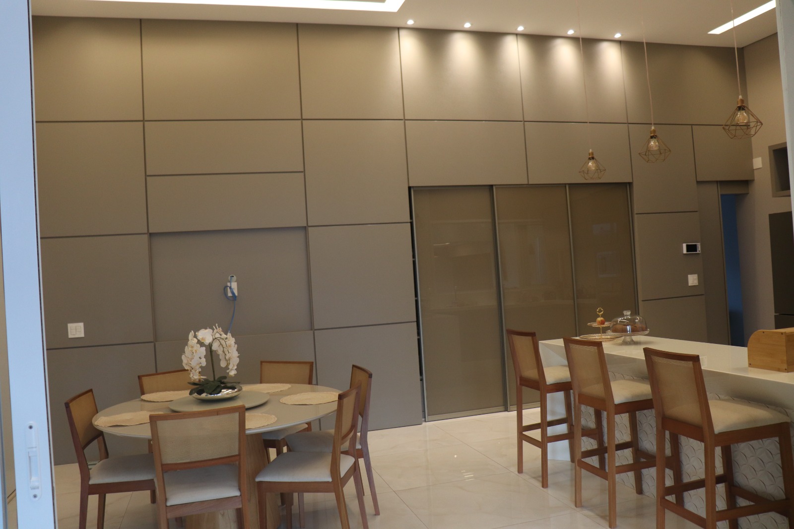 Casa 750m² – Bairro Santiago – Araguari – MG