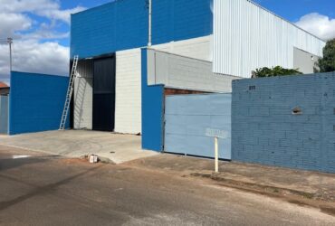 Barracão para Locação 370m² – Bairro Fátima – Araguari – MG
