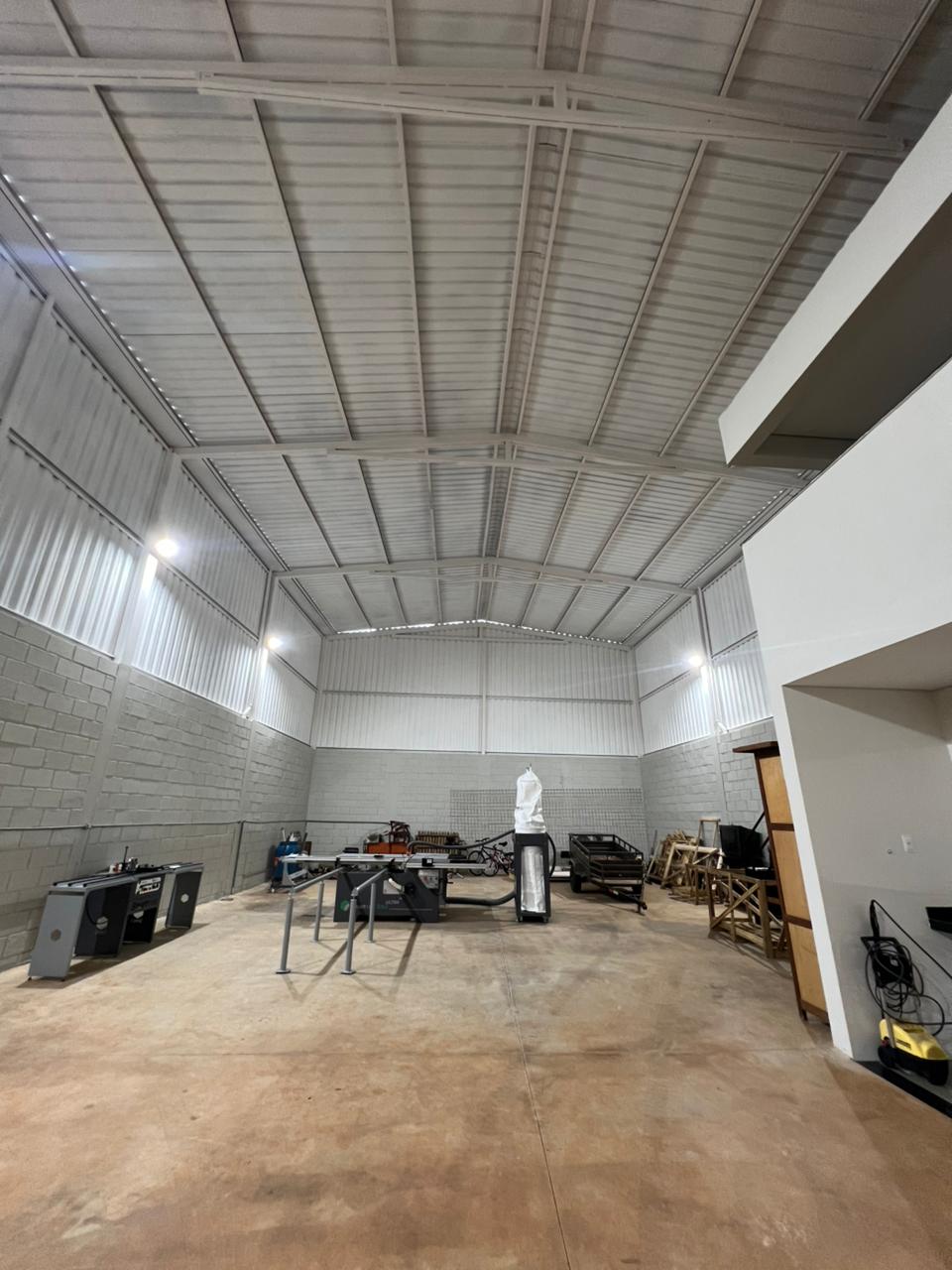 Barracão para Locação 370m² – Bairro Fátima – Araguari – MG