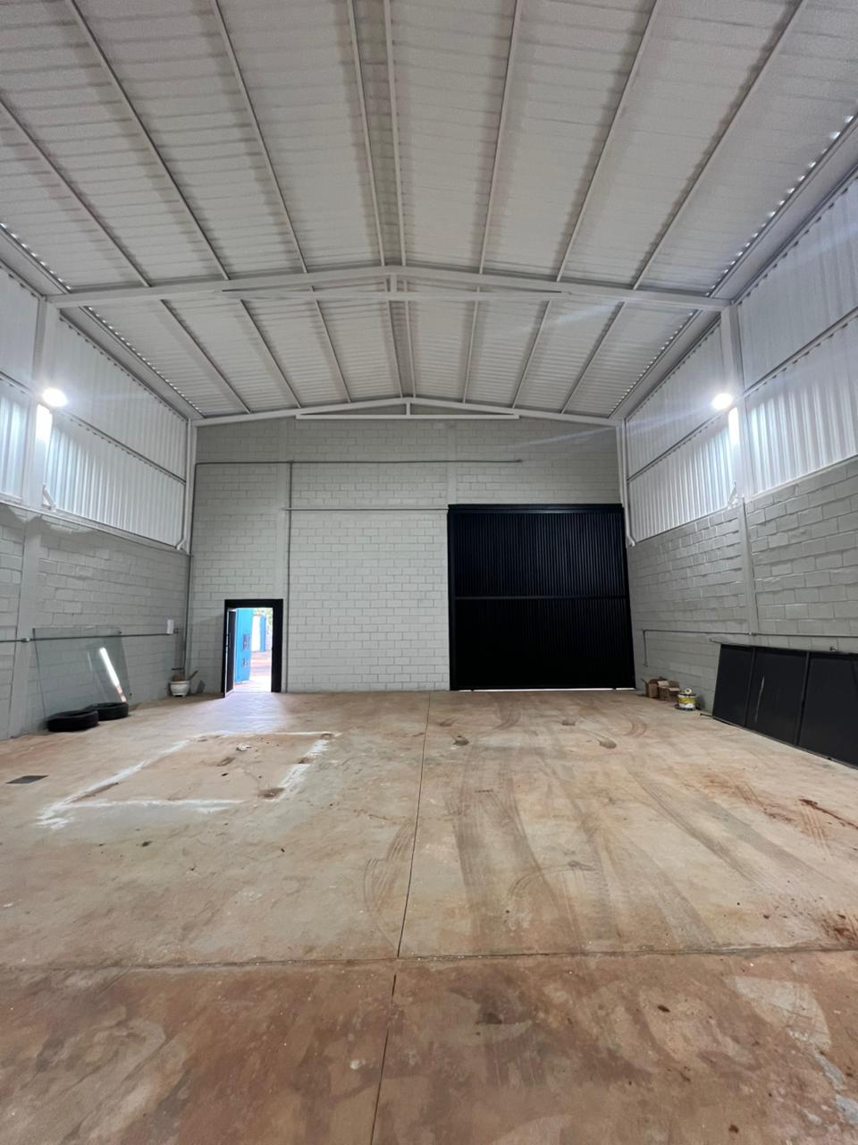 Barracão para Locação 370m² – Bairro Fátima – Araguari – MG