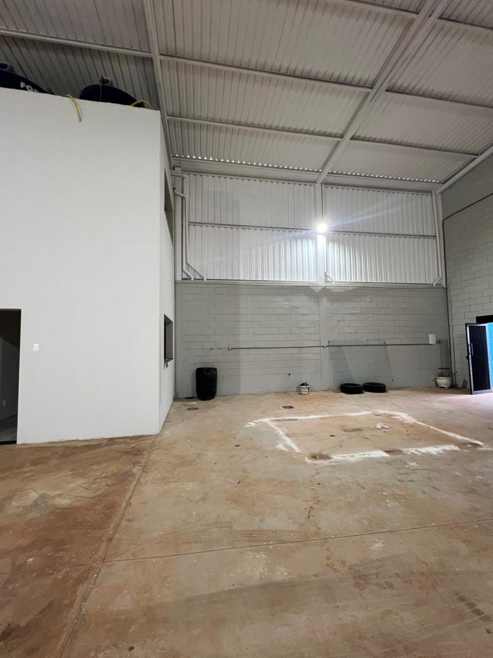 Barracão para Locação 370m² – Bairro Fátima – Araguari – MG