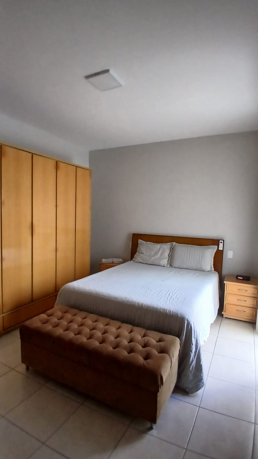 Casa Bairro Santa Helena – Araguari – MG