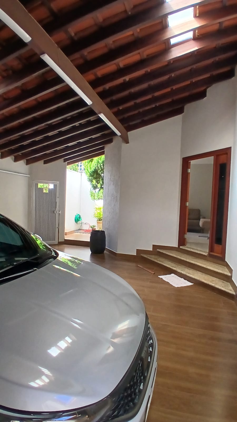 Casa Bairro Santa Helena – Araguari – MG