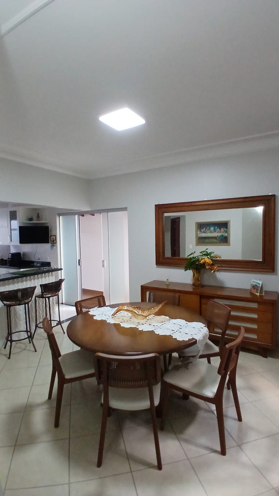 Casa Bairro Santa Helena – Araguari – MG