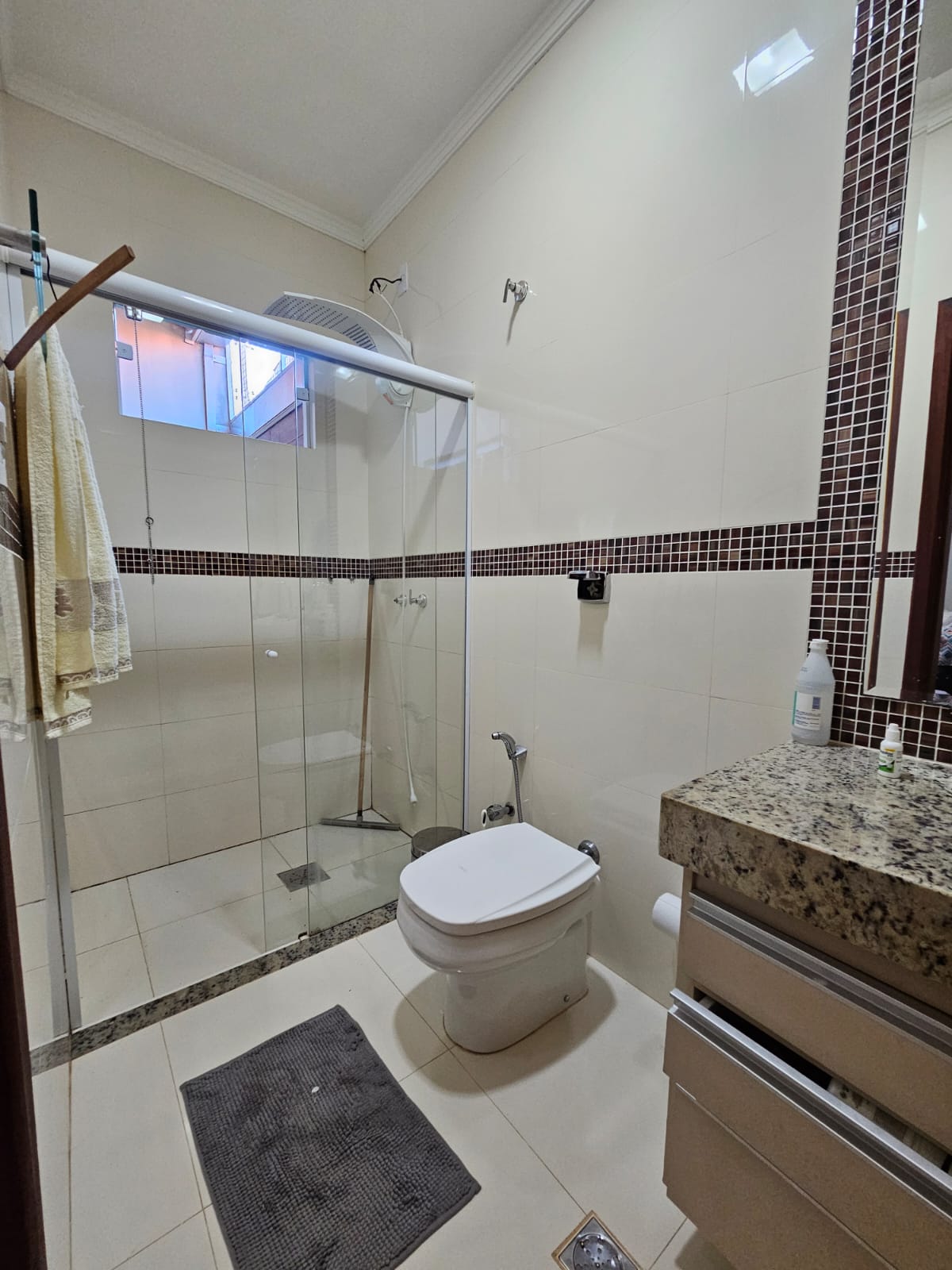 Casa Bairro Goiás – Araguari – MG