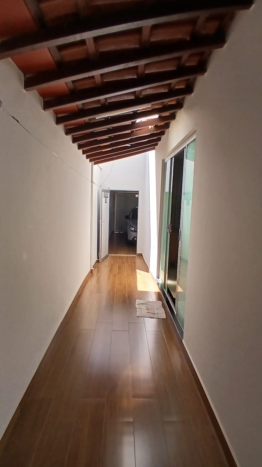 Casa Bairro Santa Helena – Araguari – MG