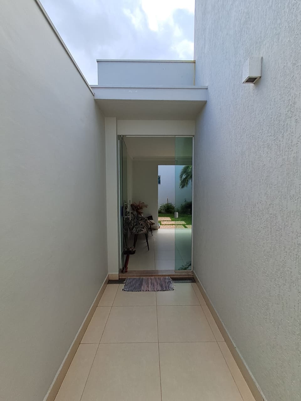 Casa Bairro Interlagos 2 – Araguari – MG