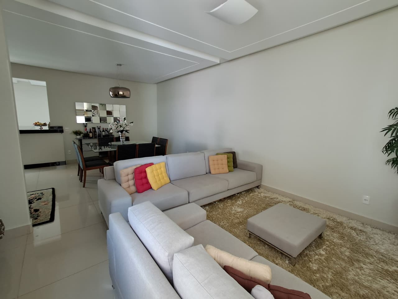 Casa Bairro Interlagos 2 – Araguari – MG