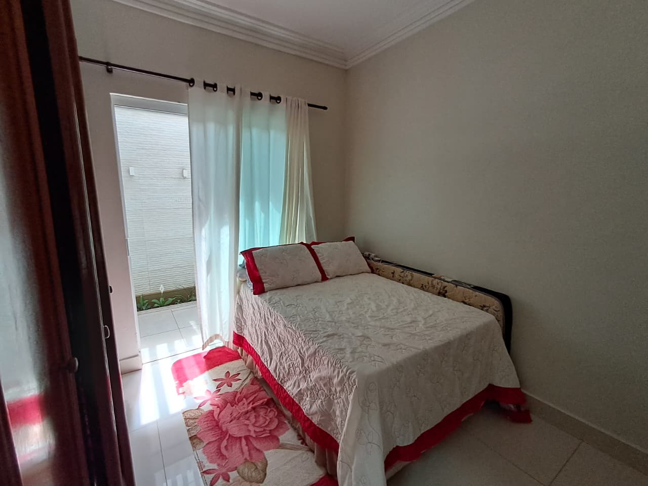 Casa Bairro Interlagos 2 – Araguari – MG