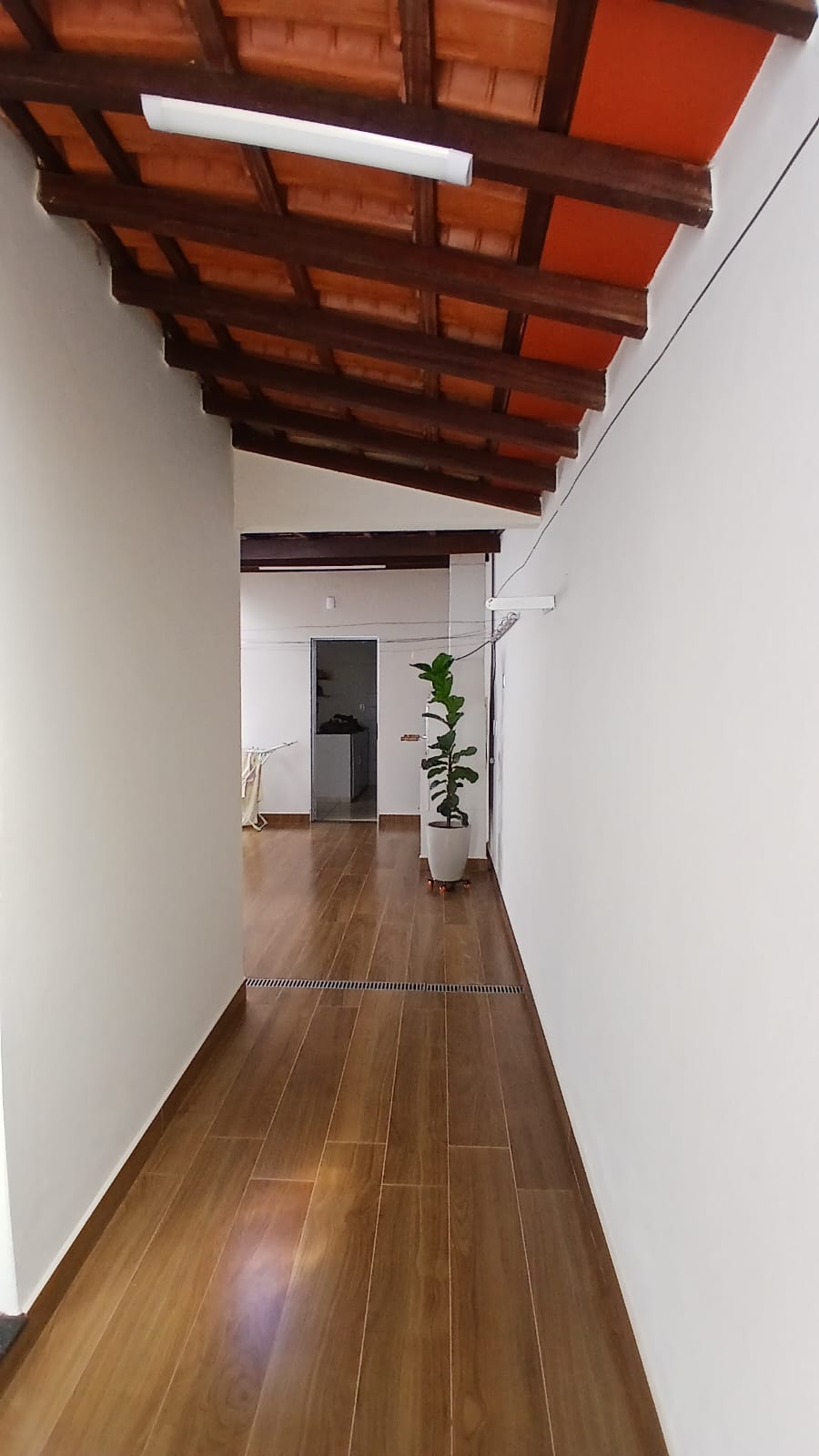 Casa Bairro Santa Helena – Araguari – MG