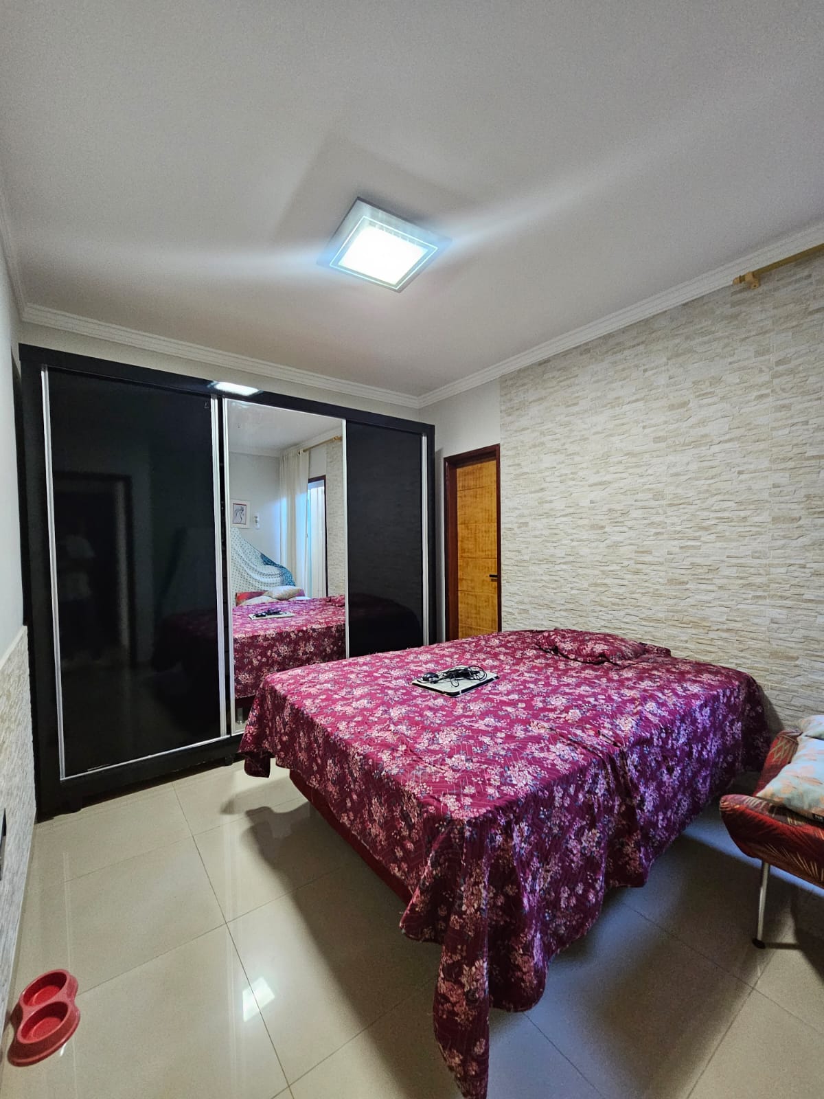 Casa Bairro Goiás – Araguari – MG