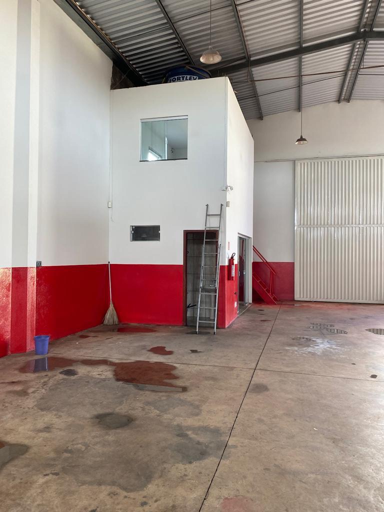 Galpão Comercial 306m² Parque Flamboyants – Araguari-MG
