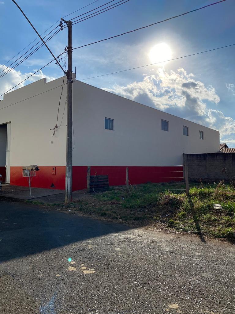 Galpão Comercial 306m² Parque Flamboyants – Araguari-MG
