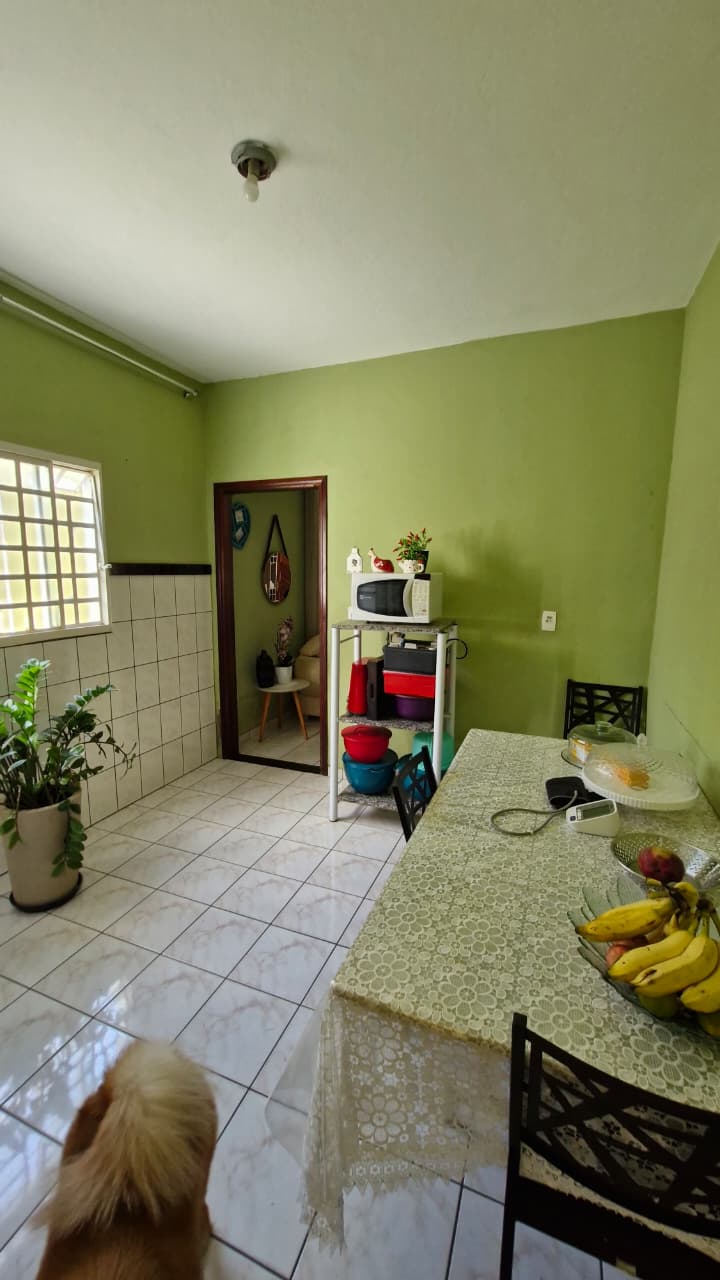 Casa Bairro Santa Helena – Araguari – MG