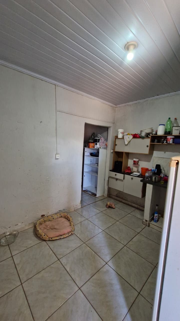 Casa Bairro Maria Eugênia – Araguari – MG