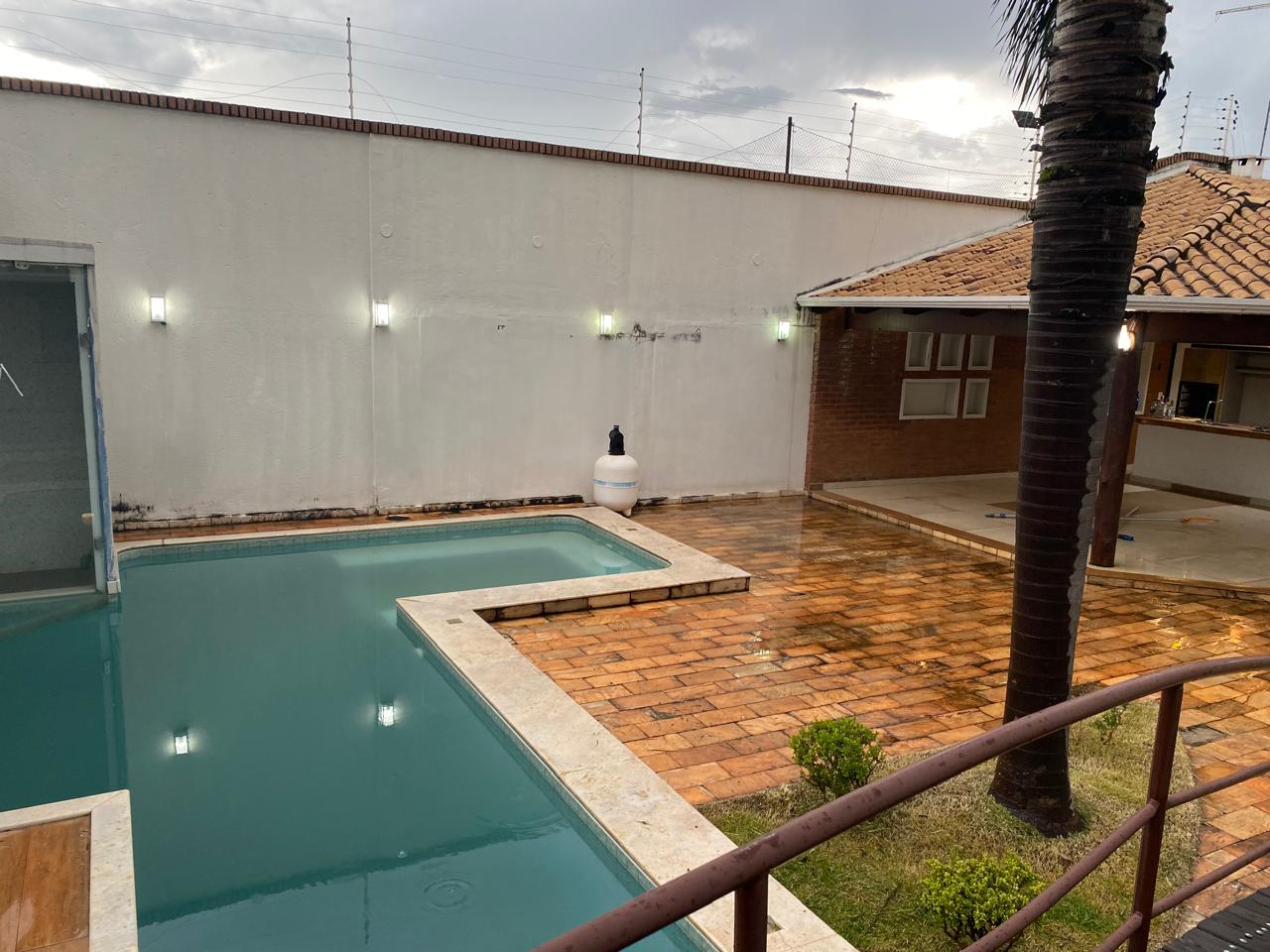 Casa Alto Padrão – Bairro Centro – Araguari – MG