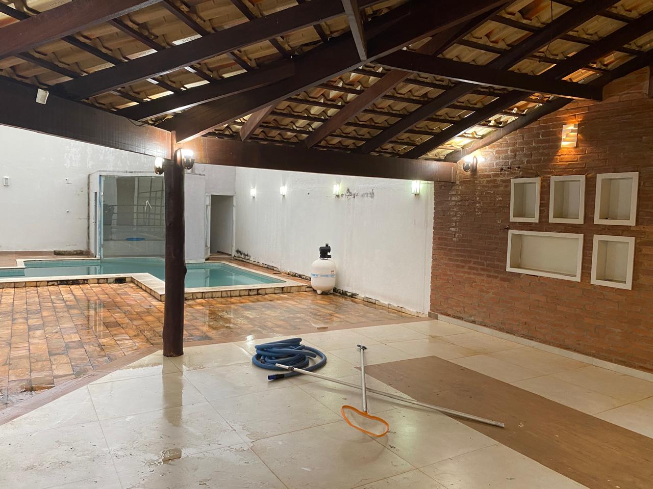 Casa Alto Padrão – Bairro Centro – Araguari – MG