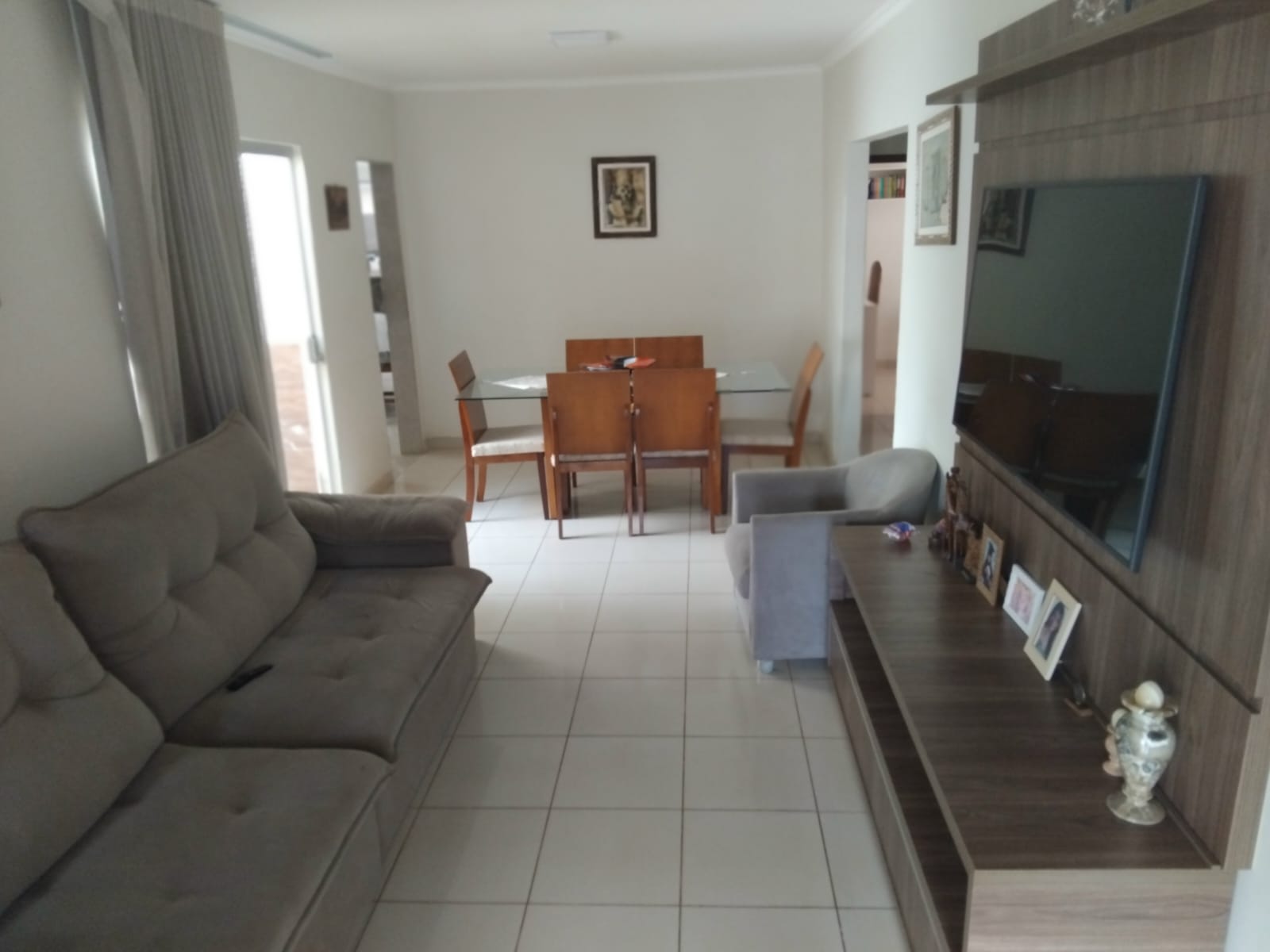 Casa 3 Quartos – Bairro Miranda – Araguari – MG