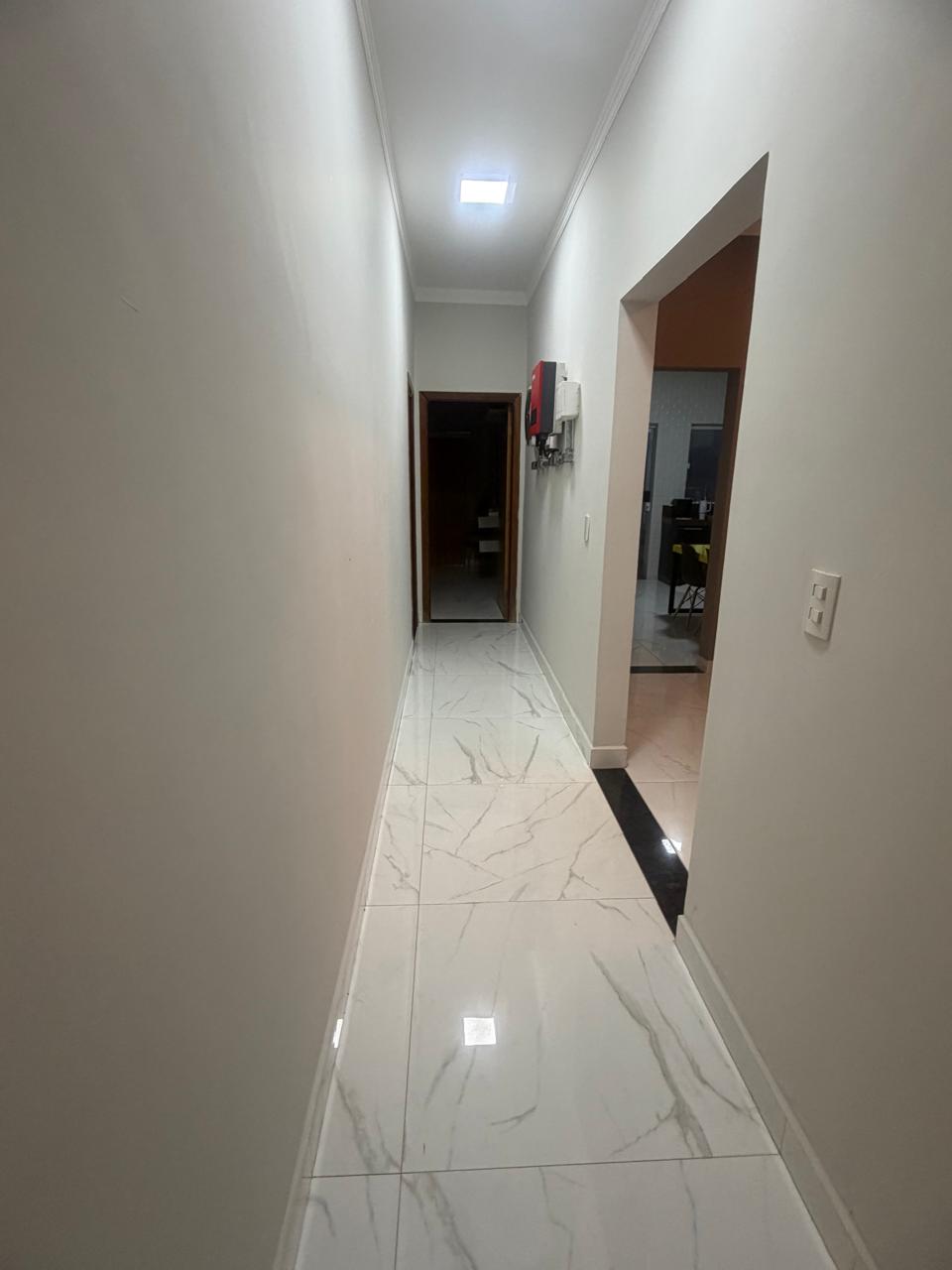 Casa de Alto Padrão à Venda no Jardim Interlagos 3 – Araguari – MG